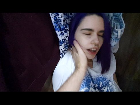 ❤️ Natagpuan ang aking kapatid na babae sa aparador at tinulungan ang kanyang cum Porno sa tl.psi-mass.ru ☑